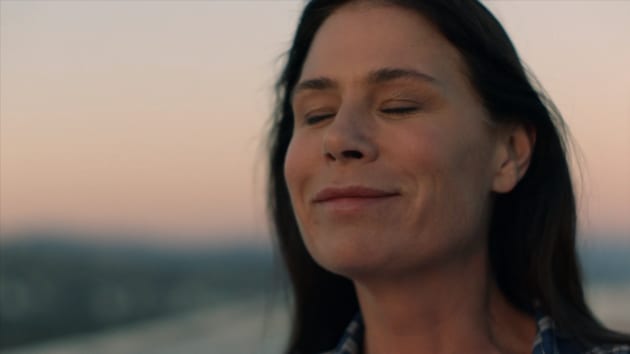 Happy - The Affair Season 4 Episode 10