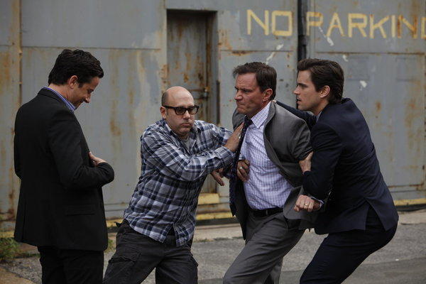 White Collar Return Photo