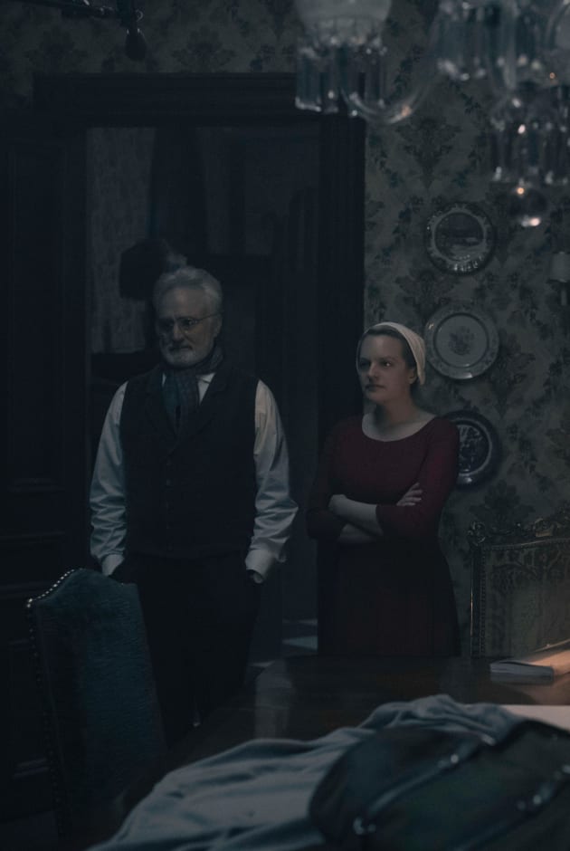The handmaid's tale season 3 episode 13 watch online shop