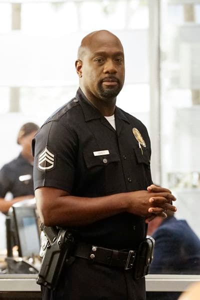 Sgt. Grey Assigns a New Officer - The Rookie Season 2 Episode 4