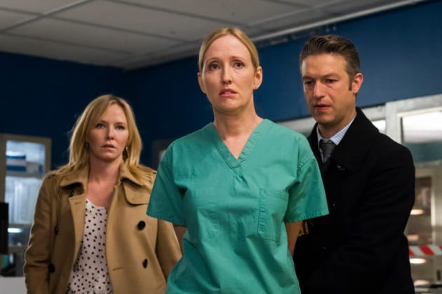 Harvesting Organs - Law & Order: SVU