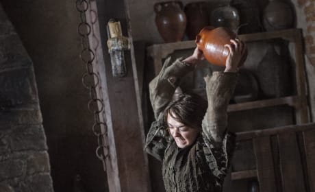 Game of thrones season 4 on sale episode 1 two swords watch online