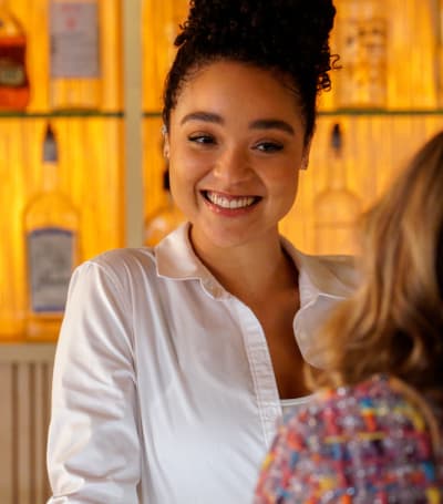 Kat at The Bell - The Bold Type Season 4 Episode 14