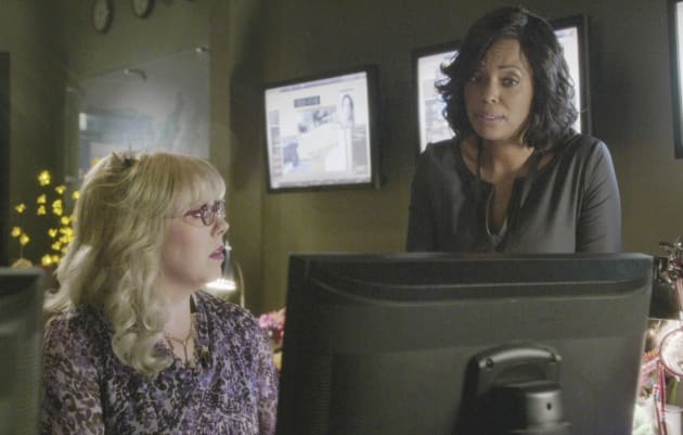 Seeking a Solution - Criminal Minds Season 12 Episode 13