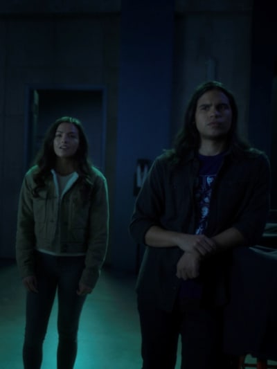 Allegra and Cisco - The Flash Season 7 Episode 3