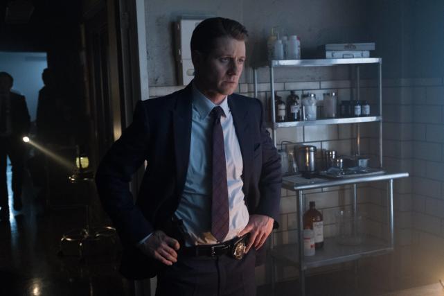 Listen - Gotham Season 3 Episode 14