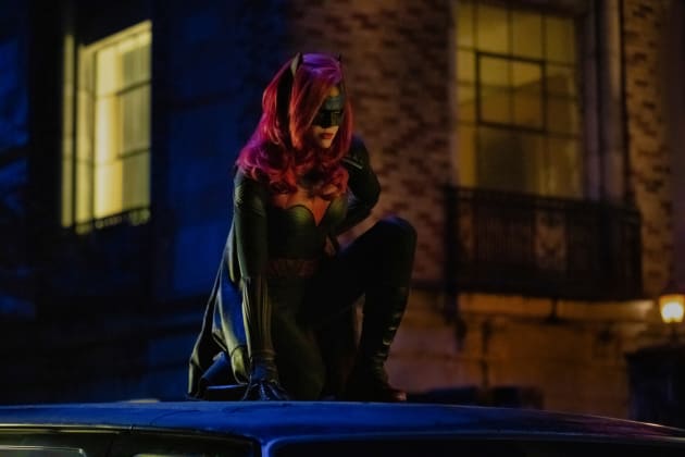 Arrow hotsell s7e9 online