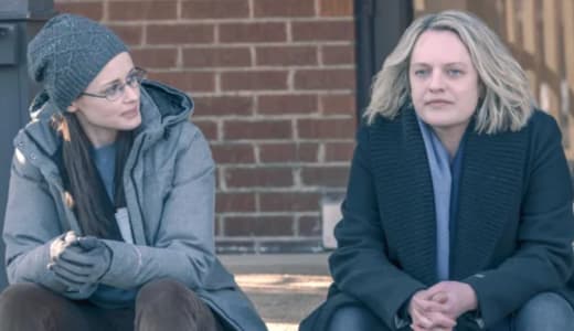 The handmaid's tale season 3 hotsell episode 10 watch online free