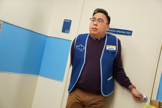 Watch Superstore