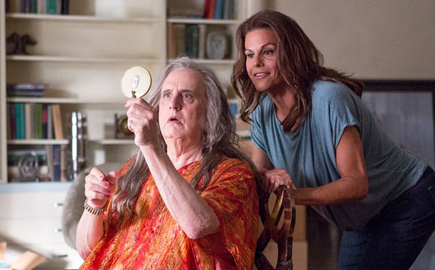 Looking Beautiful - Transparent Season 1 Episode 4