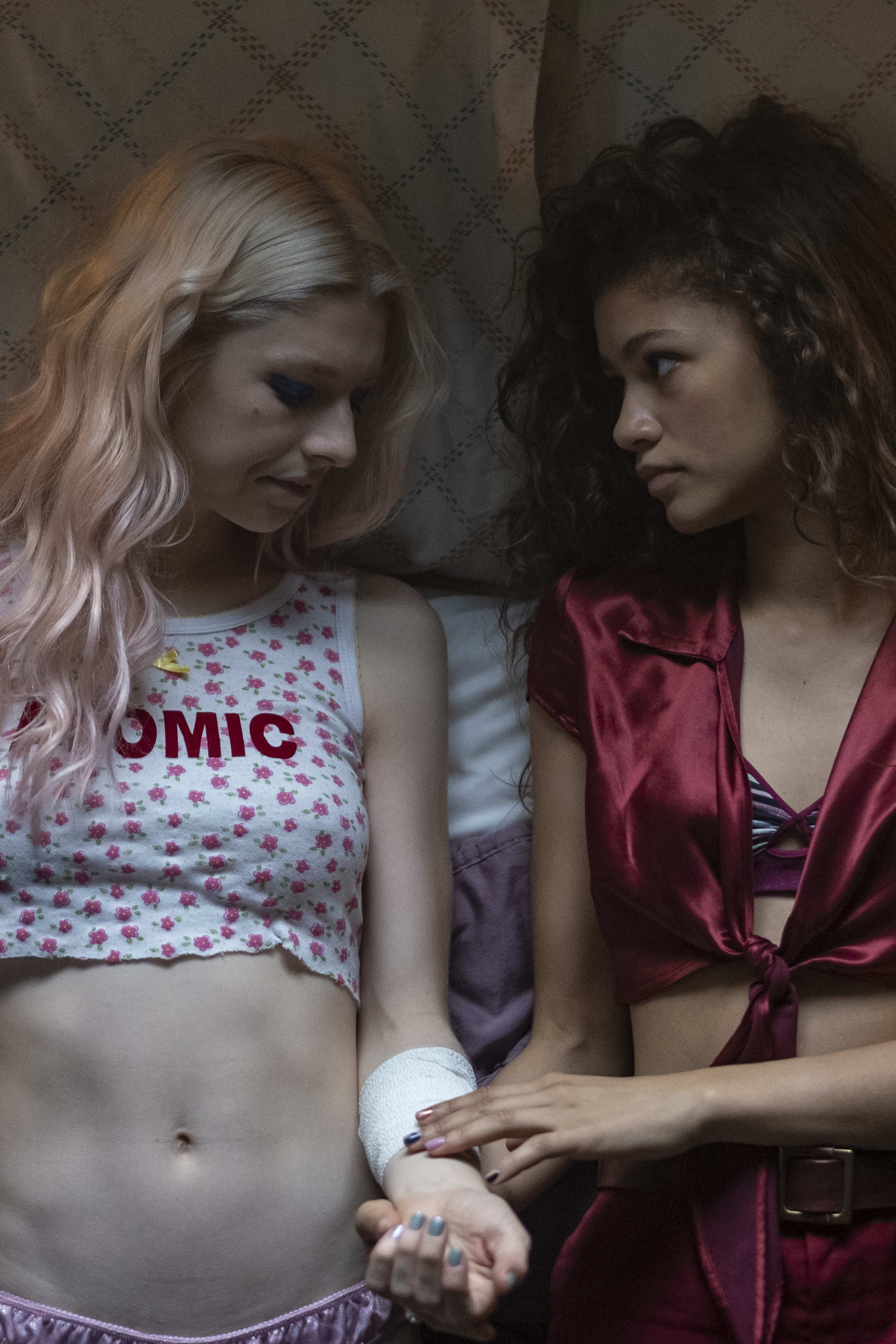 Watch online euphoria 1x01