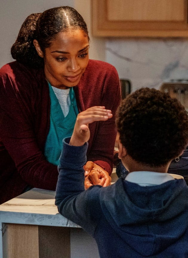 Mommy's Work - Tall - Pearson Season 1 Episode 7