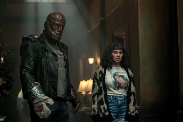 Besties - Doom Patrol Season 4 Episode 6