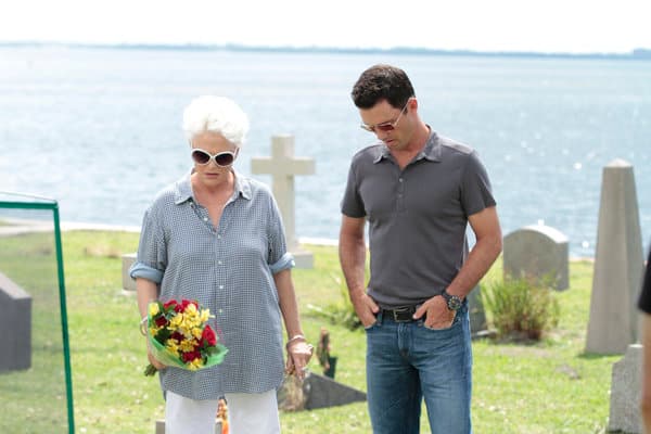 Watch burn notice hotsell online