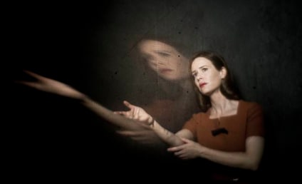 Sarah Paulson Previews American Horror Story Halloween, One Scary Asylum