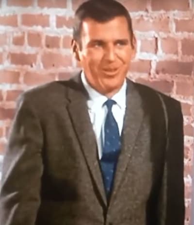 Paul Lynde Plays a Driving Instructor - Bewitched