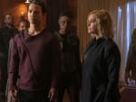 Jordan and Clarke in Sanctum - The 100
