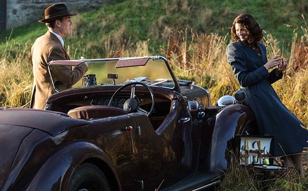 Outlander Trailer: From Page to Screen - TV Fanatic