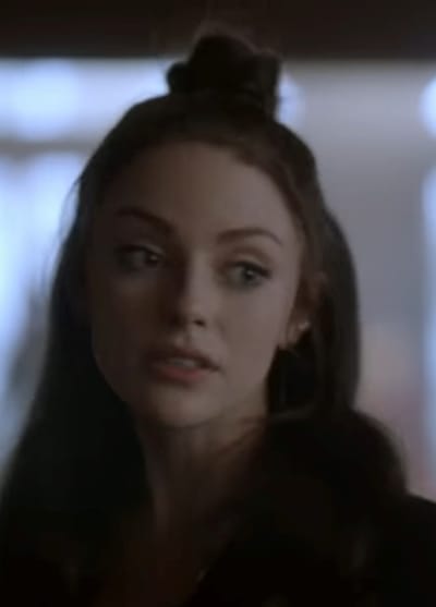 Hope with a topknot -- Legacies Season 4 Episode 13
