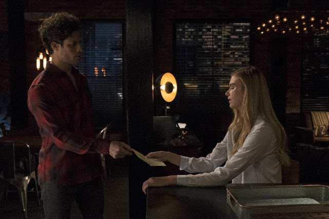 A letter from Dad? - Stitchers Season 3 Episode 1