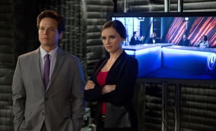Perception Q&A: Rachael Leigh Cook and Scott Wolf on a "Messy, Real" Relationship