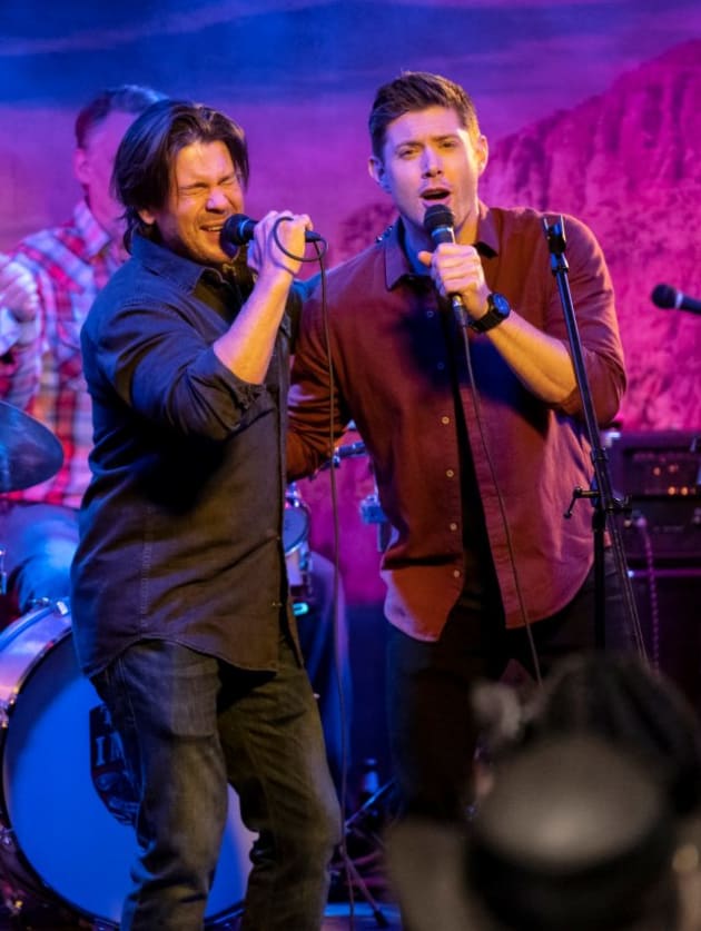 Singing Again - Supernatural Season 15 Episode 7