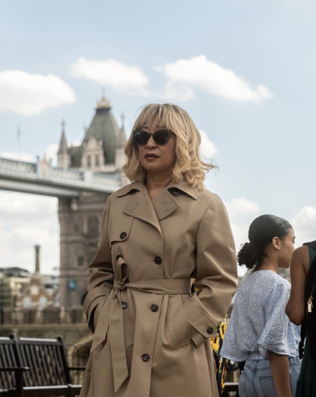 Eve Stalking At The Tower of London Killing Eve Season 4 Episode