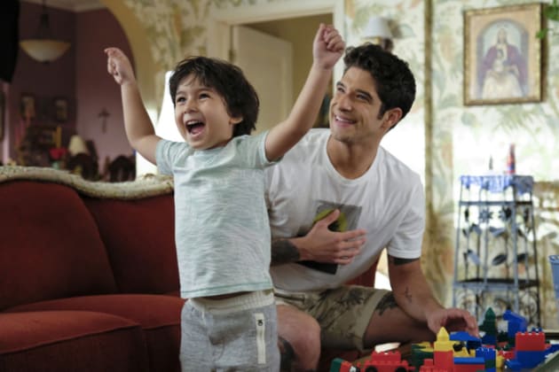 Mateo and Adam - Jane the Virgin Season 4 Episode 3