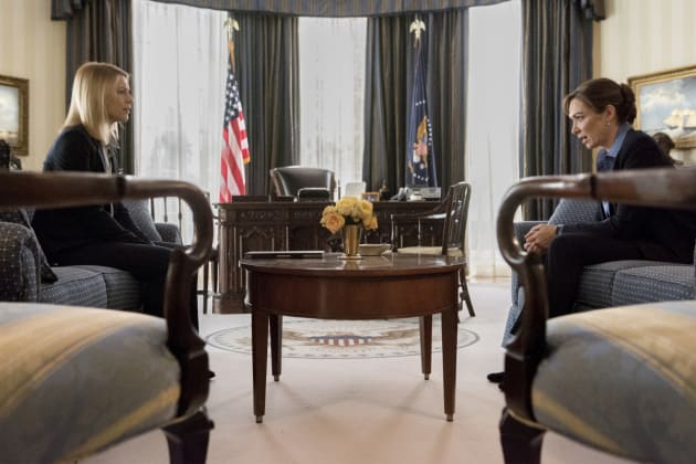 Carrie in the Oval Office - Homeland Season 6 Episode 12