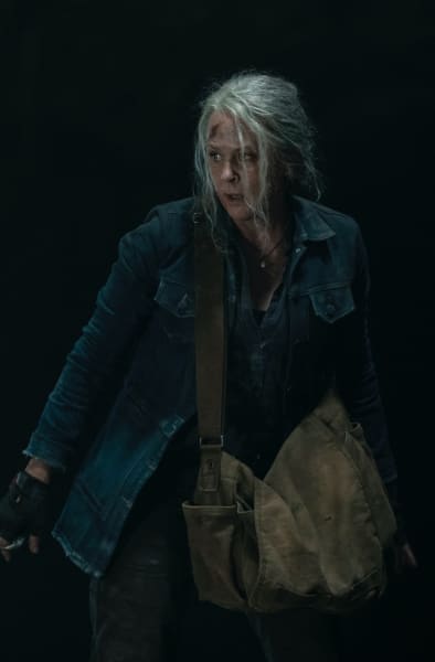 Carol Walks - The Walking Dead Season 10 Episode 9