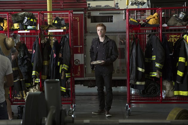 Fireman Ian? - Shameless Season 6 Episode 4