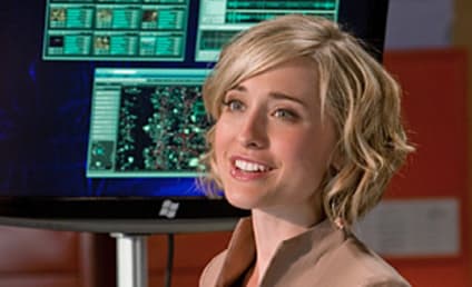 Smallville Producer Responds to Chloe Critique
