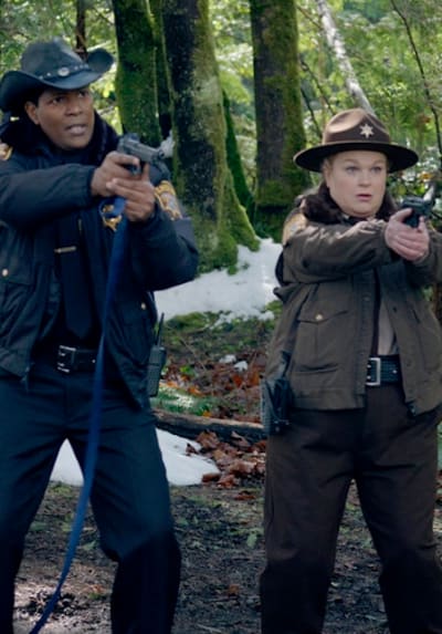 Sheriff Mike and Deputy Liv Aim to Kill - Resident Alien Season 3 Episode 8