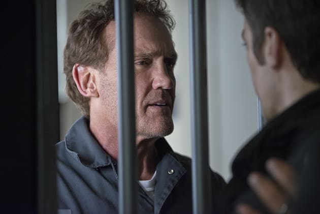 Flash season 1 episode 17 watch online outlet