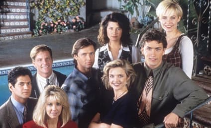 Melrose Place Cast Reunites to Talk Catfights, the Heather Locklear Effect, and More!