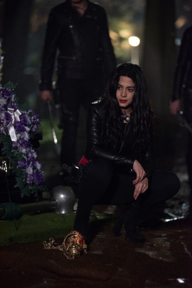Hallowed Ground - Shadowhunters Season 2 Episode 19
