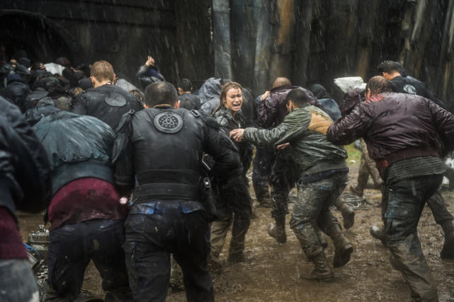 Tragedy in Arkadia — The 100 Season 4 Episode 7