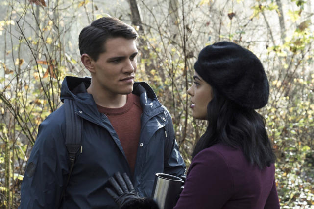 Style In The Search - Riverdale Season 1 Episode 7