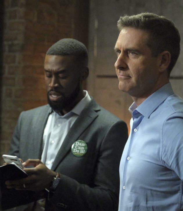 Power Couple - Stumptown Season 1 Episode 7