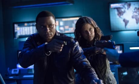 Arrow season 2 new arrivals episode 23 full episode