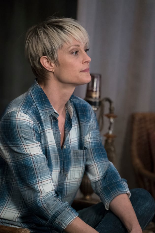 Stef's Work Is Never Done - The Fosters Season 5 Episode 4