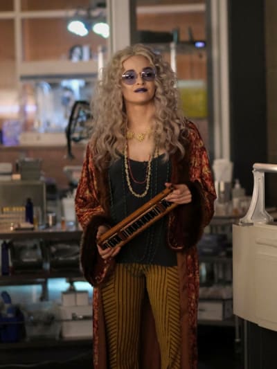 Frost - The Flash Season 7 Episode 6