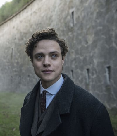 douglas smith