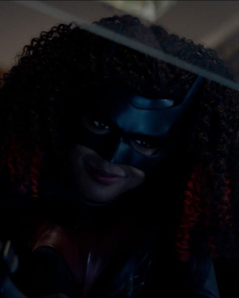 A Knowing Look Batwoman Season 2 Episode 17 TV Fanatic