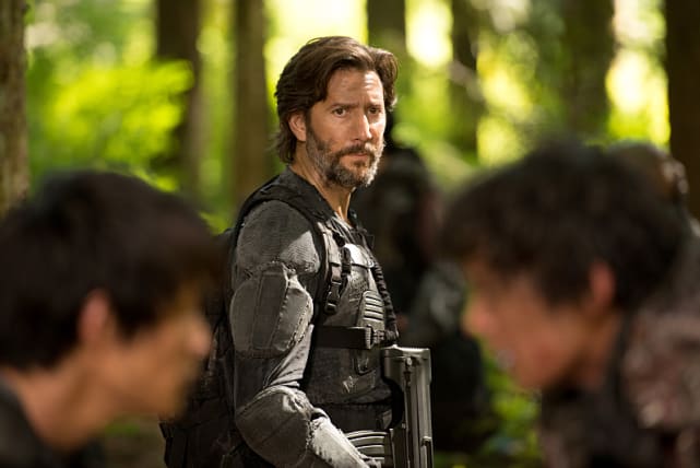 Kane Searching - The 100 Season 3 Episode 2