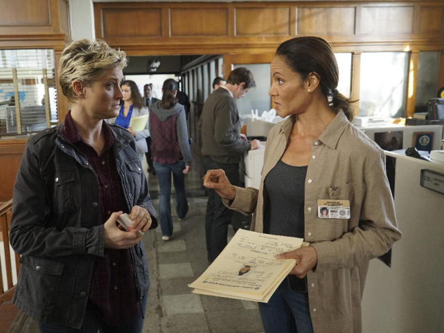 Stef's First Day - The Fosters Season 4 Episode 17