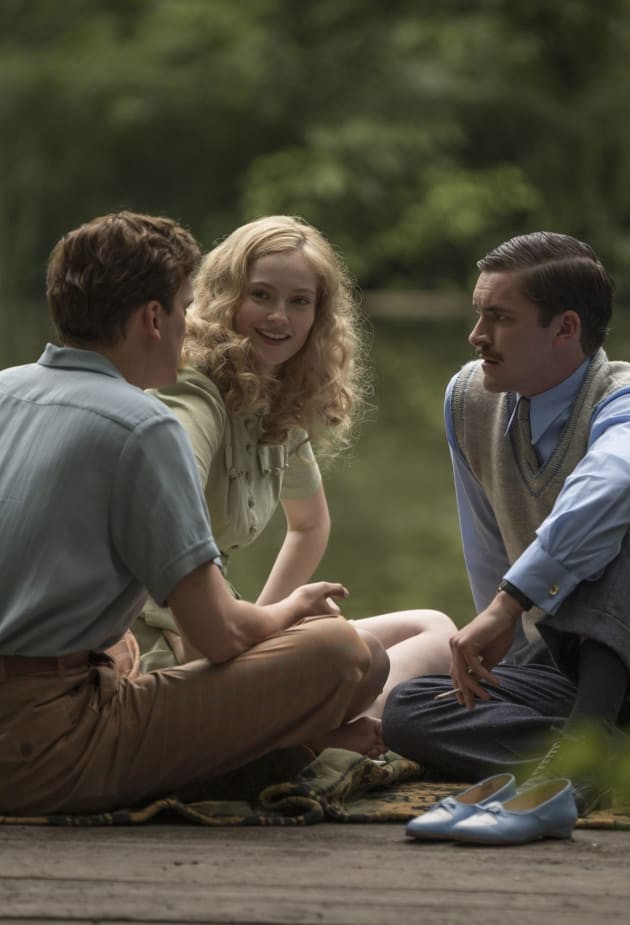 Flowers in the Attic The Origin's Hannah Dodd Ponders Corrine's Decisions and Offers her Advice