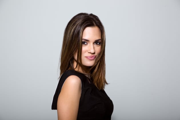 Chicago Med Nabs Pretty Little Liars Vet Torrey DeVitto as Series