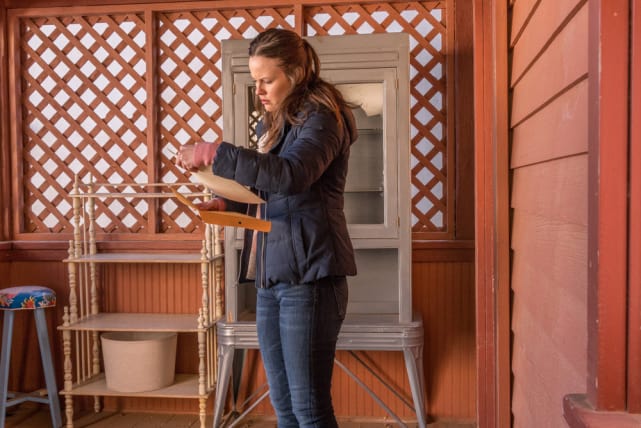 A Letter - Midnight, Texas Season 1 Episode 8