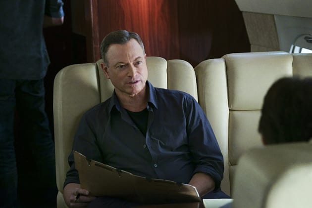 Criminal Minds Showrunner Goes Beyond Borders, Teases New BAU Team - TV 